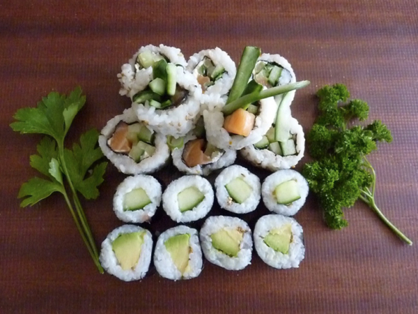 Sushi Menü 2 (16 Stück)